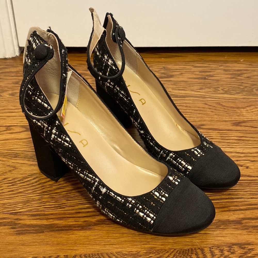 Black white and gold heels NWT NW
